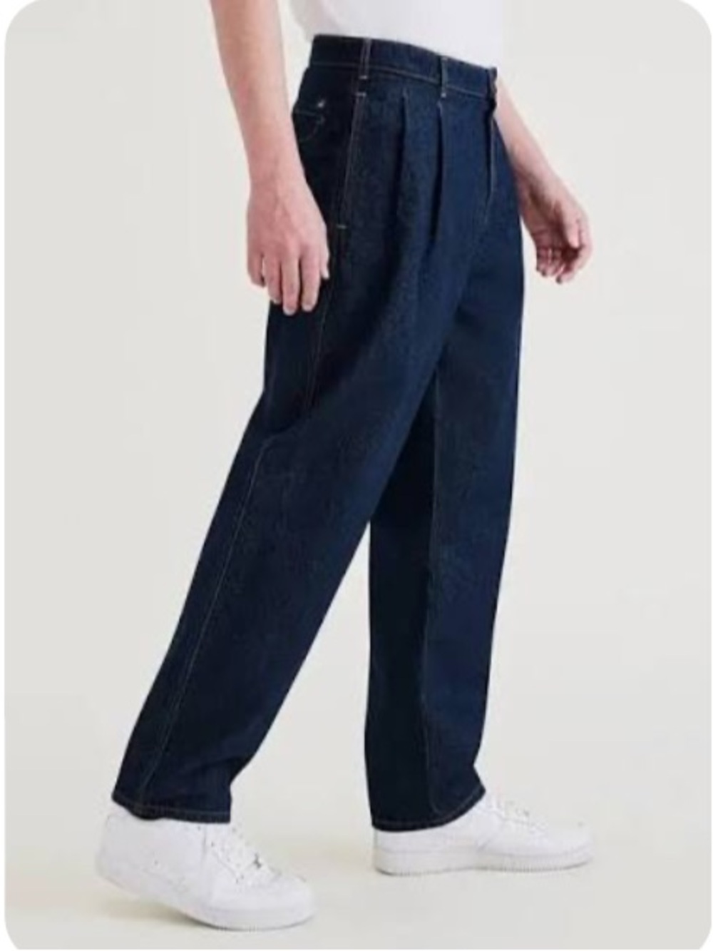NWT Dockers Original Khaki Relaxed Fit Front Pleated Denim Blue Jeans 42 x 30